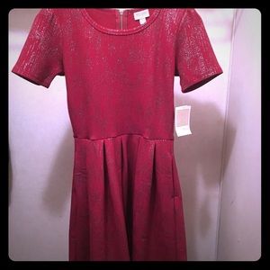 LuLaRoe Amelia dress maroon zip back with pockets